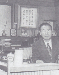 橋本哲男氏
